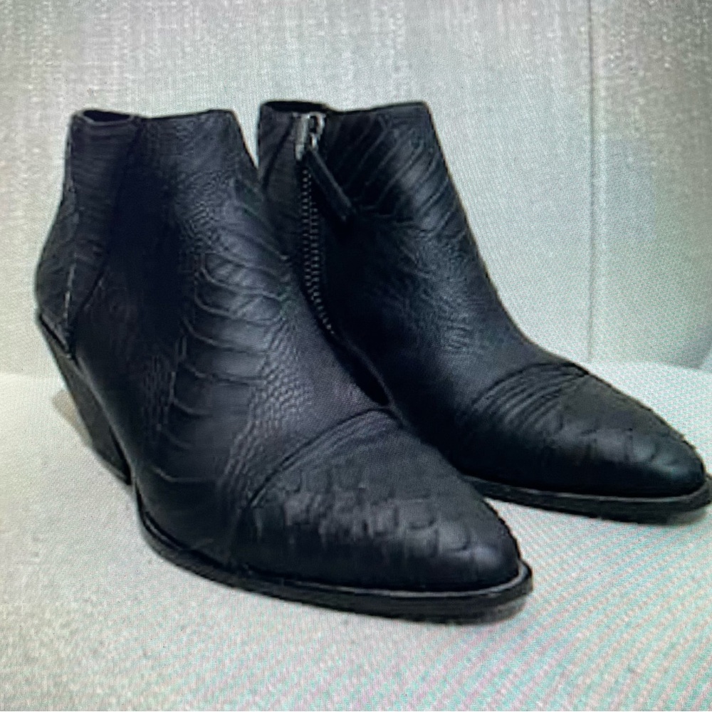 GIUSEPPE ZANOTTI Vero Cuoio EXOTIC LEATHER  Black  Ankle Booties - Picture 11 of 11